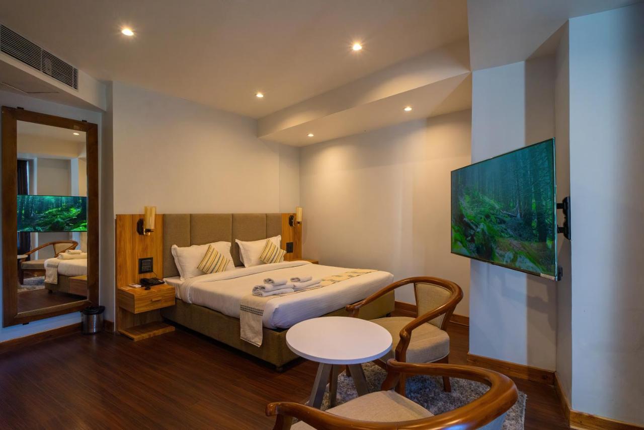 Emerald Hotel Āīzawl Eksteriør billede