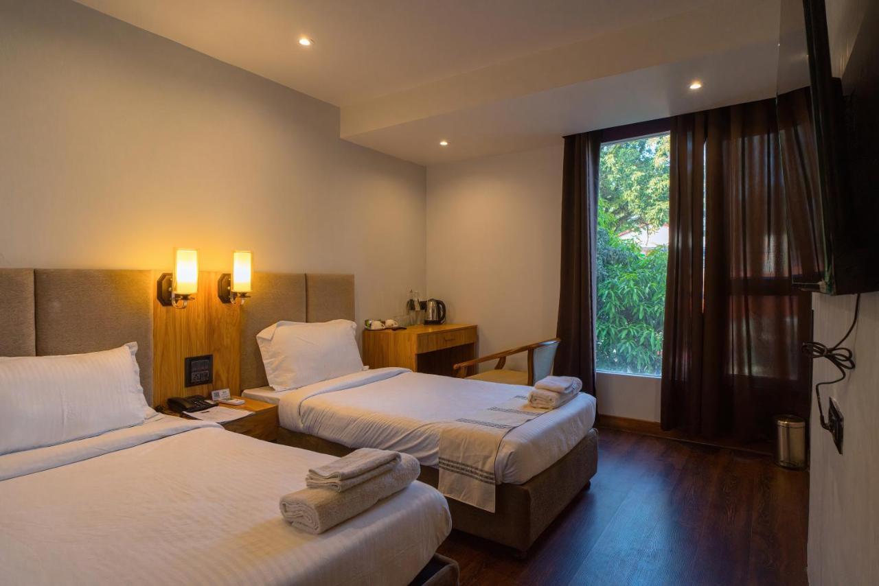 Emerald Hotel Āīzawl Eksteriør billede